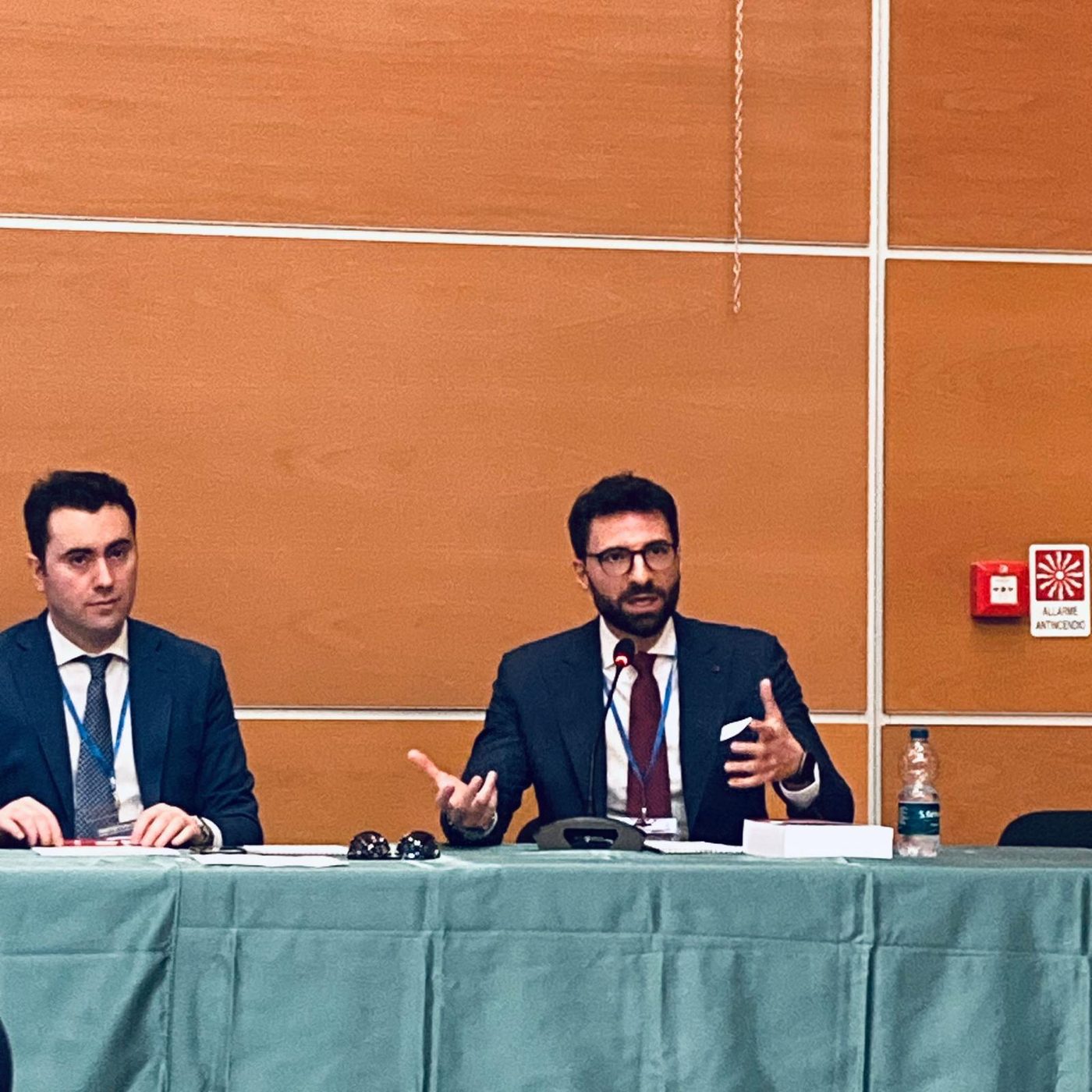 Antonio Valentini durante un intervento